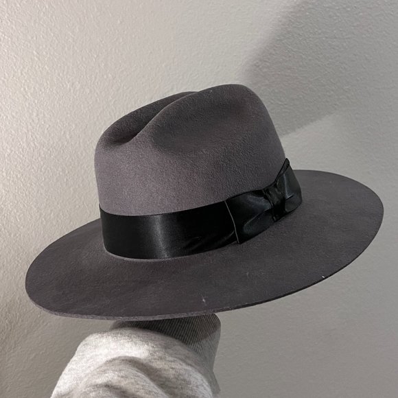 Brixton Flat Brim Hat - Picture 1 of 6